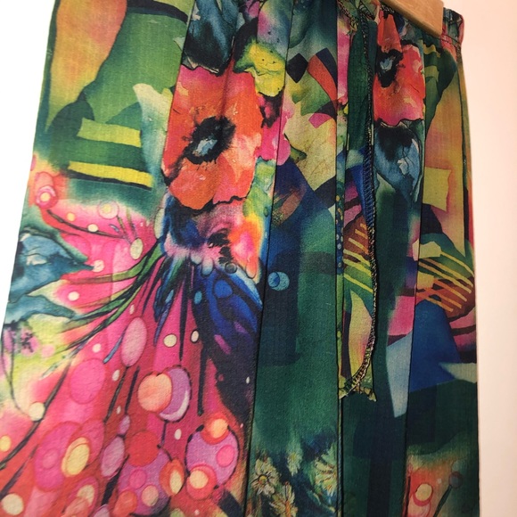 Colourful flowy floral print pants with tie - Picture 2 of 4